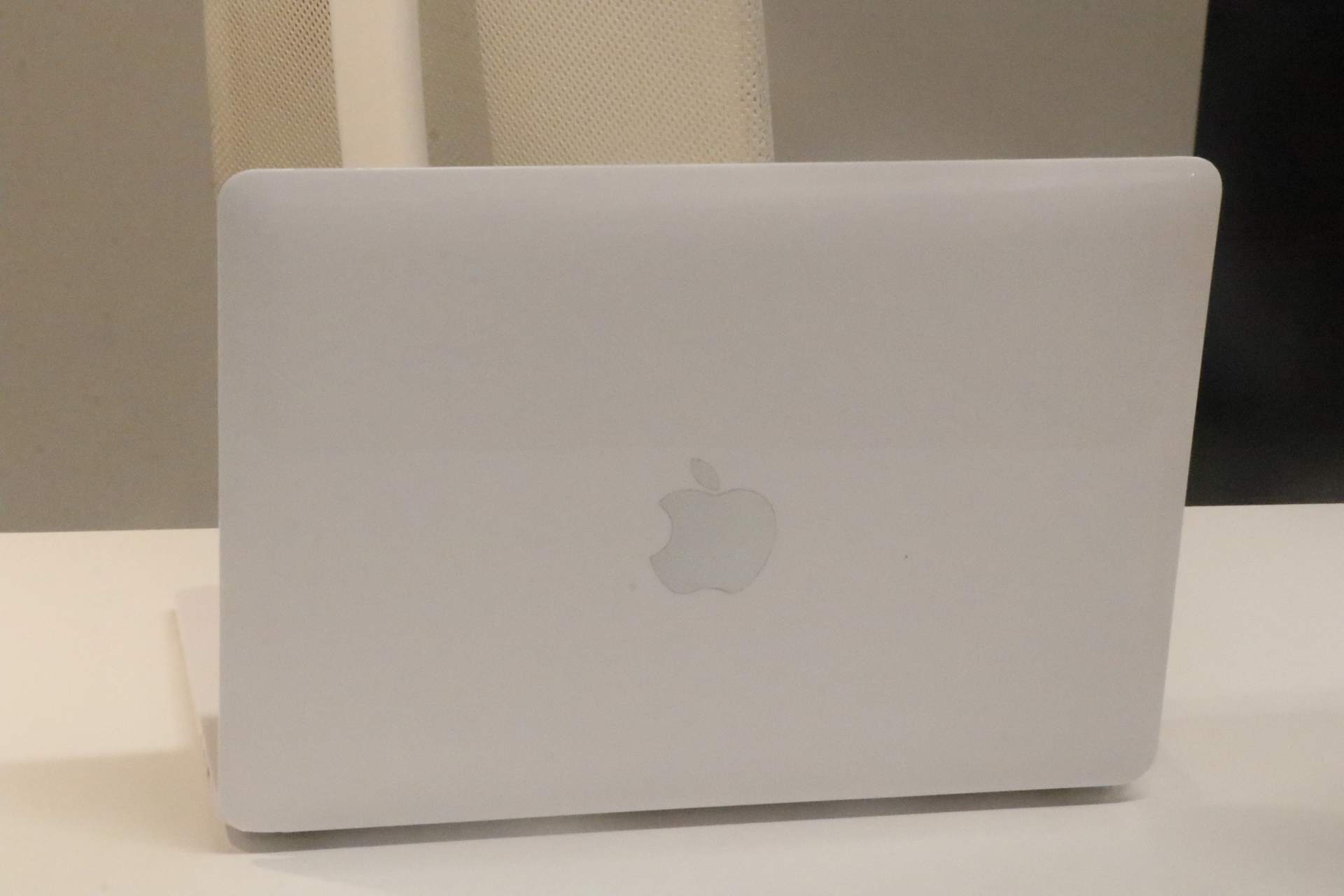 消息称新MacBook Air/Pro都是刘海屏 将采用全新的设计风格