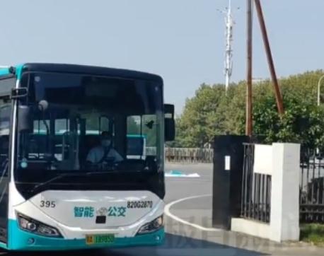 武汉：5台全新ADAS智能公交正式投入使用