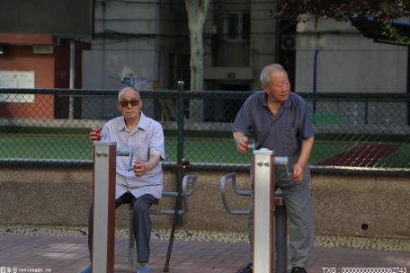 福州台江新增一处长者食堂 老人们纷纷竖起大拇指夸赞