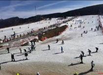 国家高山滑雪中心正式开展冬奥会赛时高山滑雪项目造雪工作
