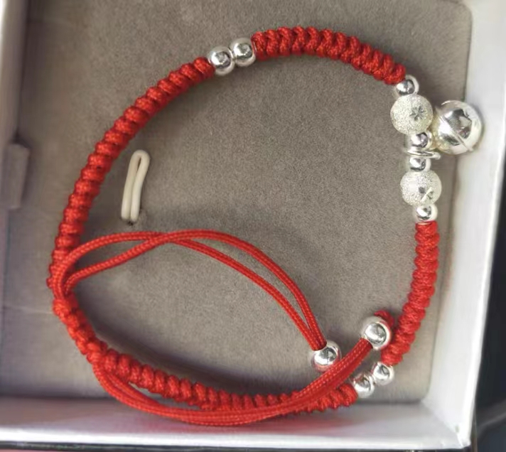 本命年红绳穿几个珠子 本命年红绳珠子数量的寓意