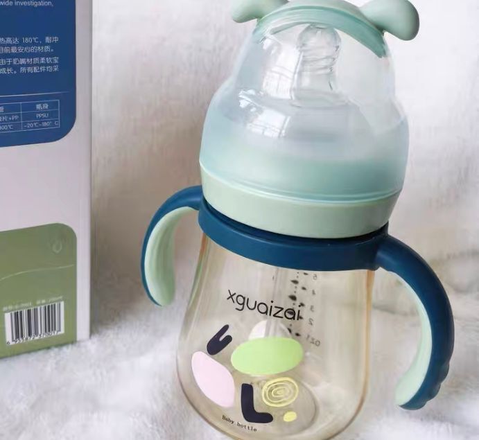 奶瓶什么材质的好 奶瓶可以用到宝宝多大