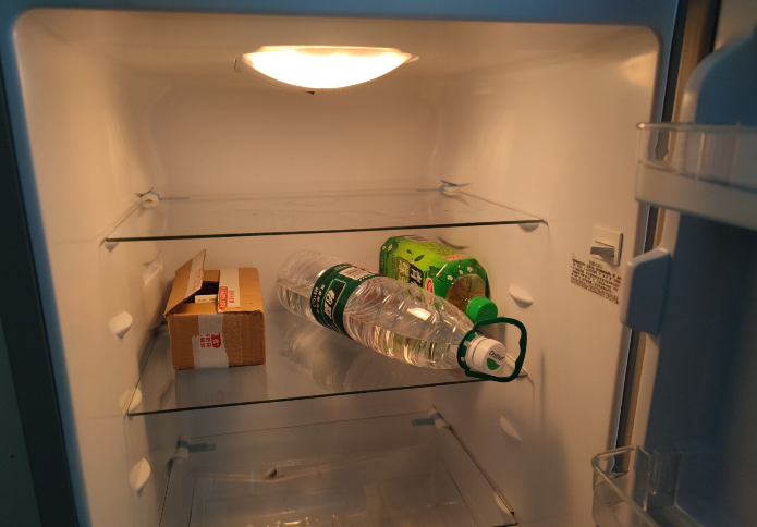 冰箱忘关门了一整天要多少电费？冰箱忘关门了会坏吗？