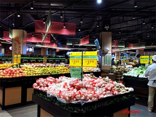 北京市糧油肉蛋菜等生活必需品供應正常 價格總體穩定